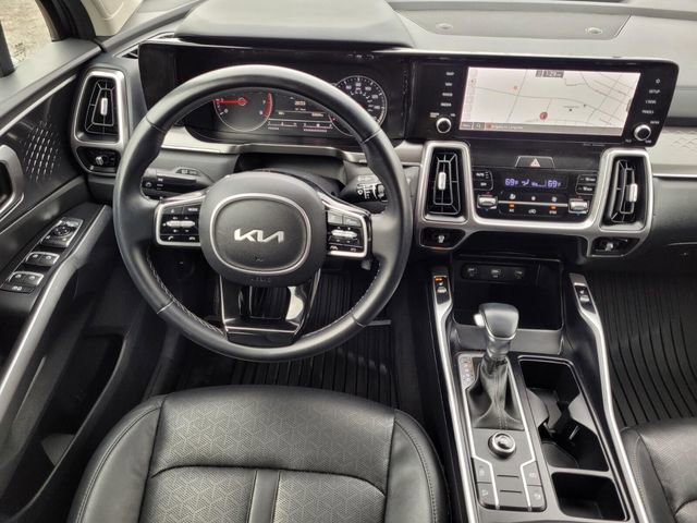 Used 2022 Kia Sorento S w/ Panoramic Sunroof Package image 22
