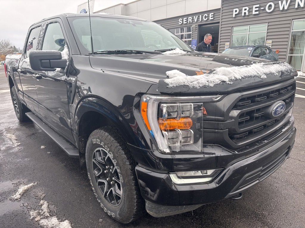 Certified 2021 Ford F150 XLT w/ Equipment Group 302A High image 3