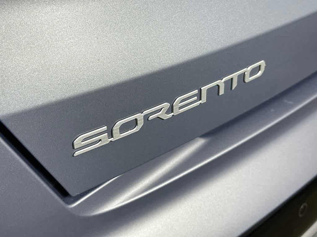 Used 2023 Kia Sorento SX AWD/4WD image 7