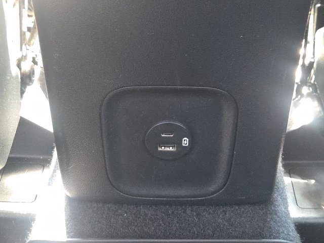 Certified 2020 Ford Escape SE FWD image 18