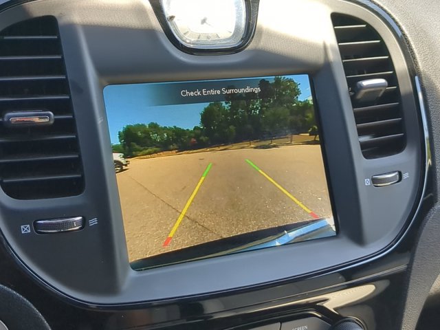 Used 2020 Chrysler 300 S w/ 300S Premium Group RWD image 20