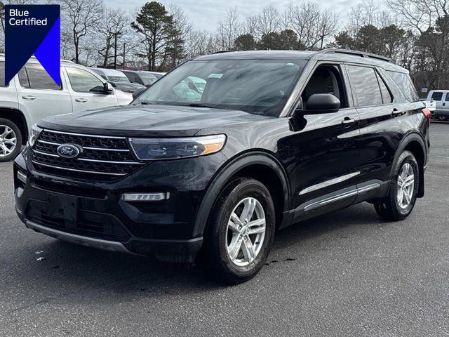 Certified 2022 Ford Explorer XLT w/ Equipment Group 202A image 1