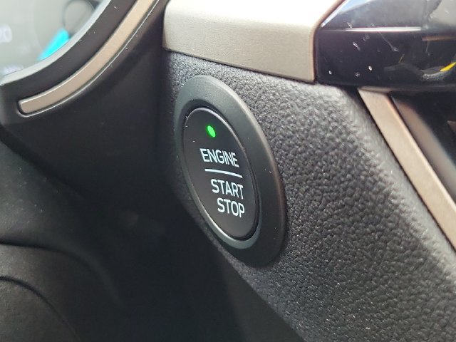 Certified 2021 Ford Escape SEL FWD image 21