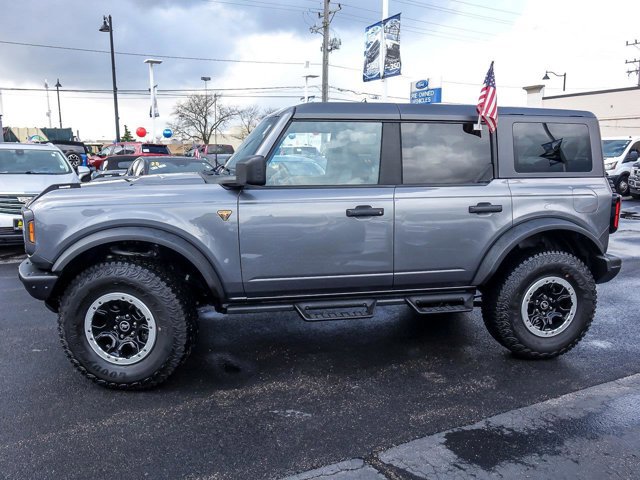 Certified 2024 Ford Bronco Badlands w/ Sasquatch Package AWD/4WD image 6