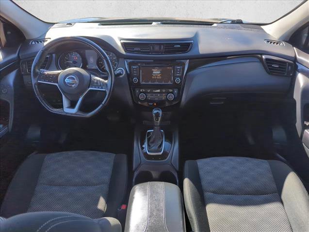 Used 2021 Nissan Rogue Sport SV image 19