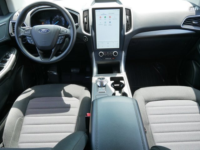Certified 2023 Ford Edge SE w/ Black Appearance Package AWD/4WD image 15