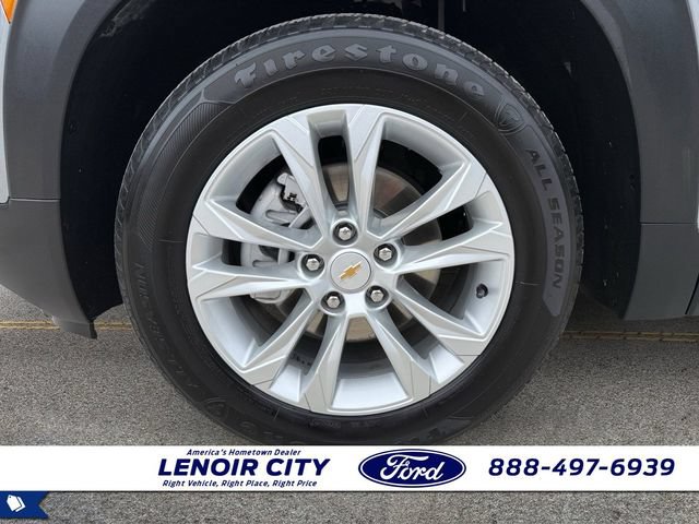 Used 2023 Chevrolet TrailBlazer LS FWD image 9
