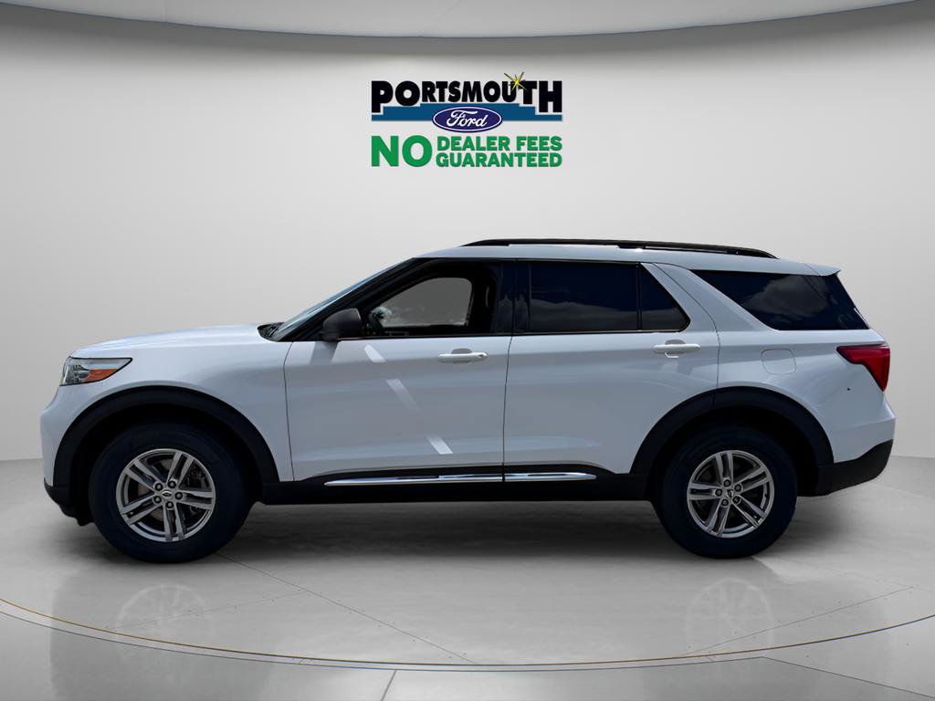 Certified 2021 Ford Explorer XLT w/ Equipment Group 202A AWD/4WD image 2