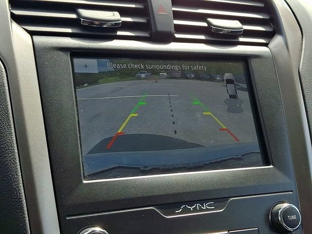 Certified 2020 Ford Fusion SE FWD image 24