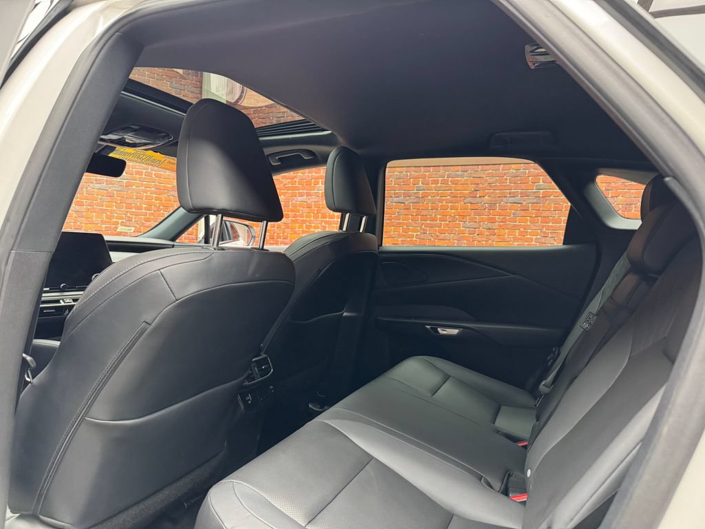 Used 2023 Lexus RX 350 Premium w/ Accessory Package (Z1) AWD/4WD image 3