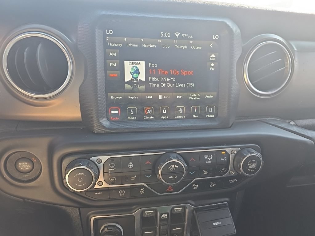 Used 2019 Jeep Wrangler Unlimited Rubicon AWD/4WD image 16