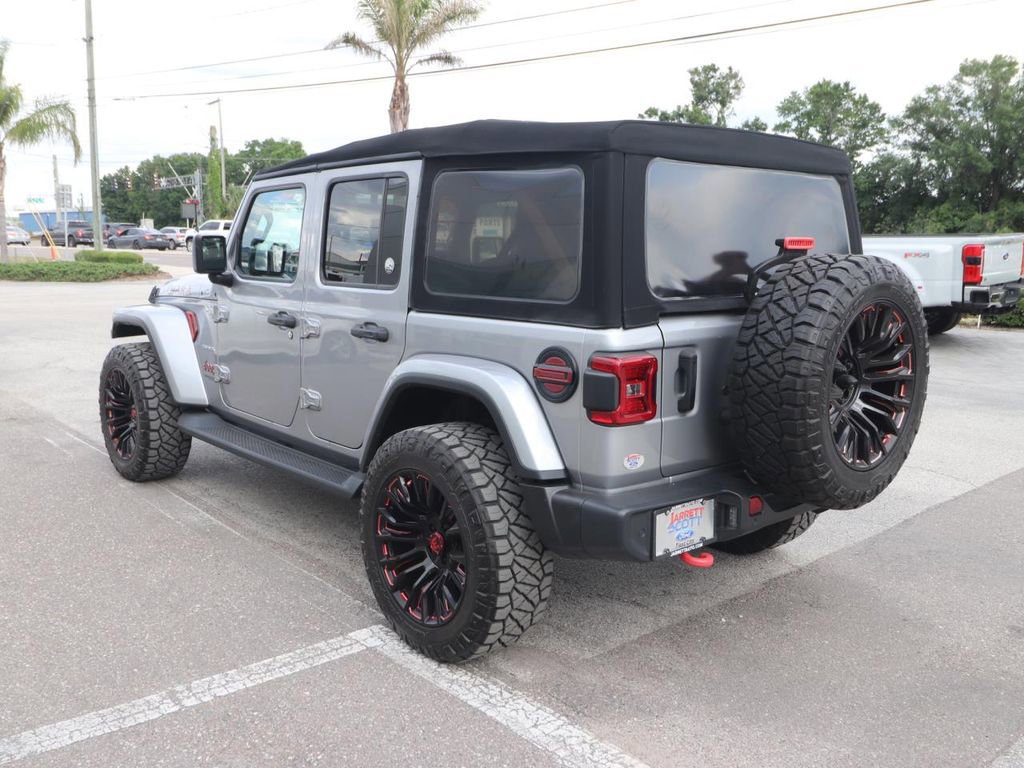 Used 2021 Jeep Wrangler Unlimited Sahara AWD/4WD image 3