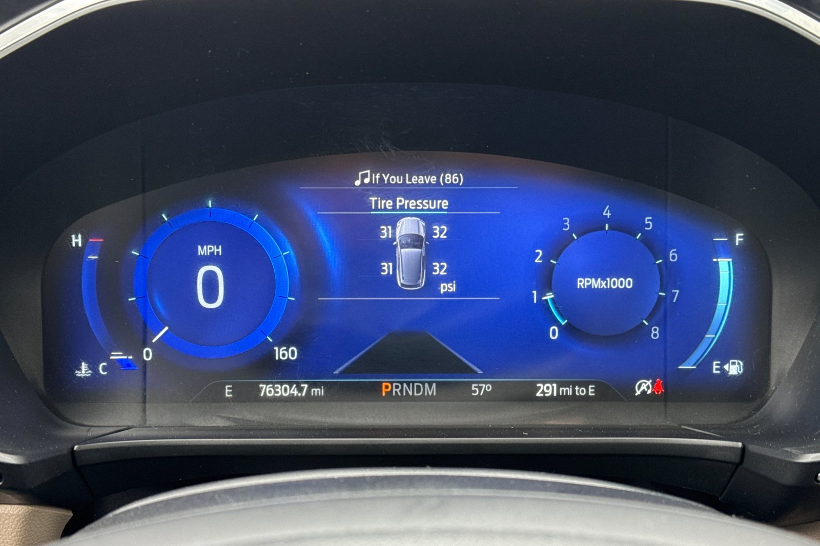 Certified 2020 Ford Escape Titanium AWD/4WD image 24
