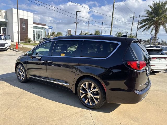 Used 2018 Chrysler Pacifica Limited image 6