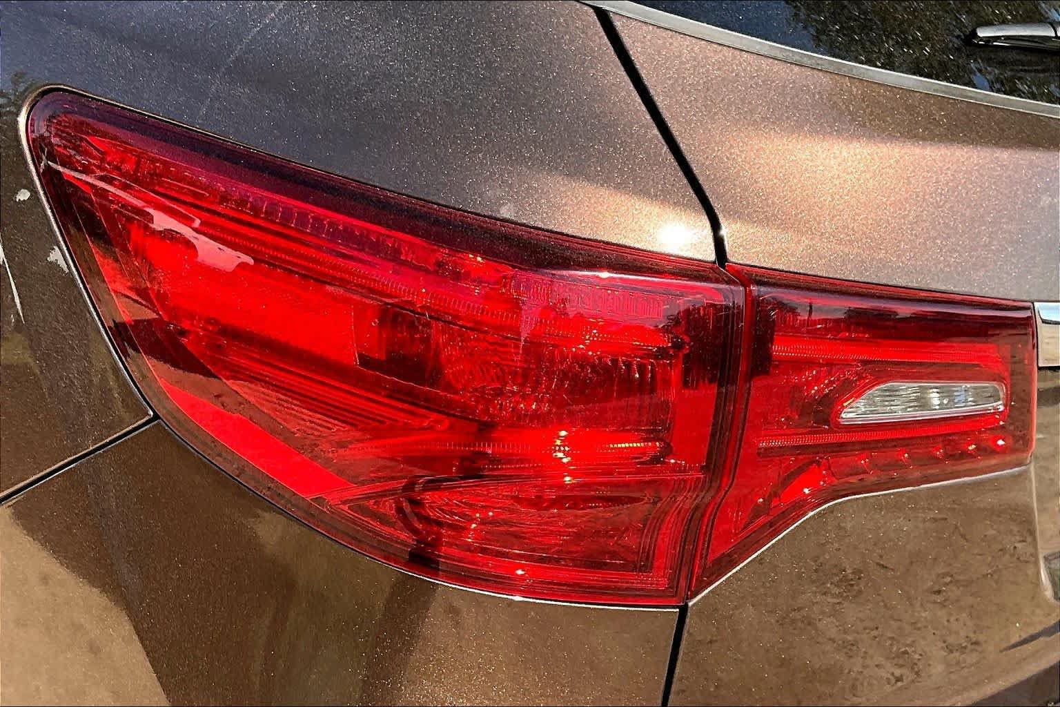 Used 2019 Acura MDX SH-AWD w/ Technology Package image 28