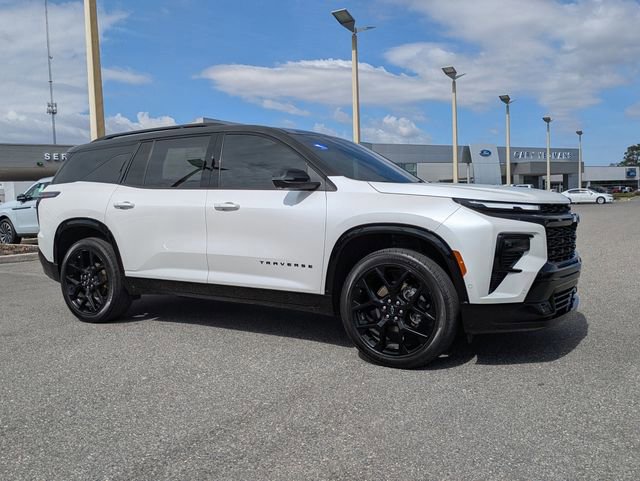 Used 2024 Chevrolet Traverse RS image 8