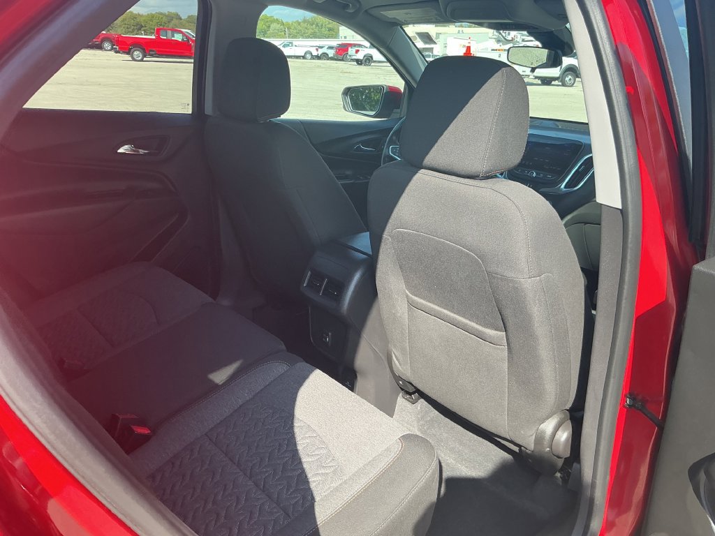 Used 2022 Chevrolet Equinox LT FWD image 18