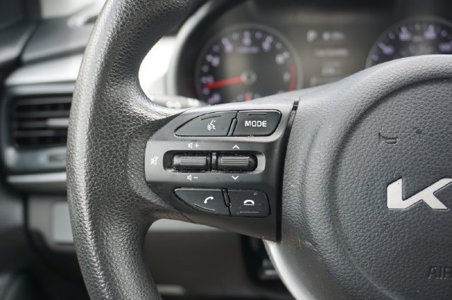 Used 2023 Kia Rio S w/ Technology Package FWD image 12