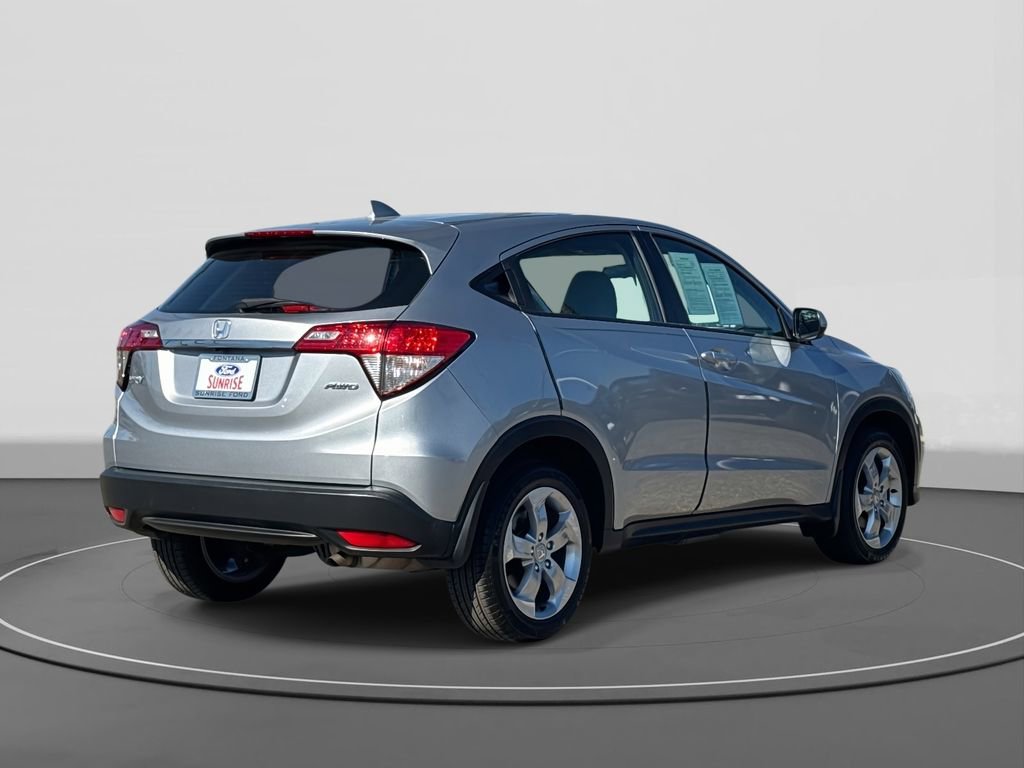 Used 2019 Honda HR-V LX image 5