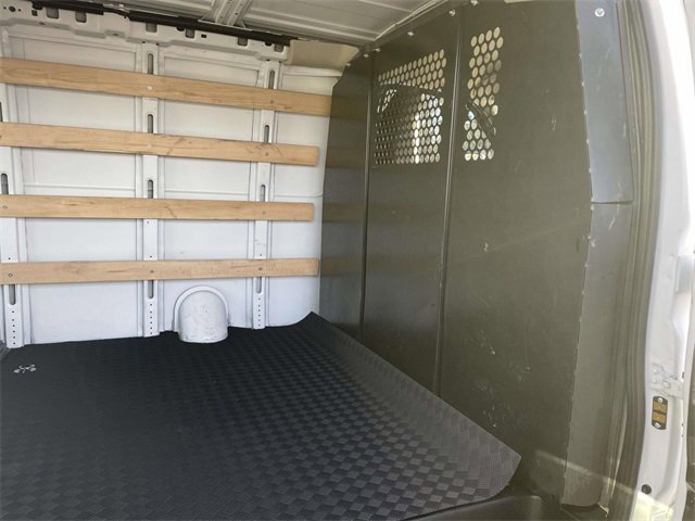 Used 2024 Chevrolet Express 2500 w/ Driver Convenience Package image 9