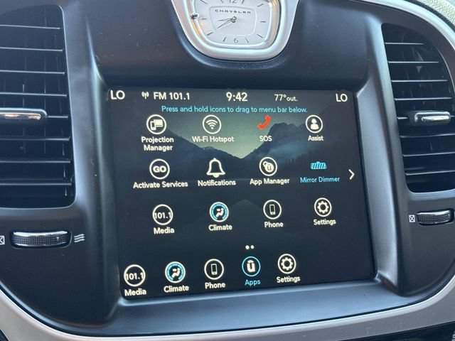 Used 2022 Chrysler 300 Touring w/ Sport Appearance Package RWD image 13