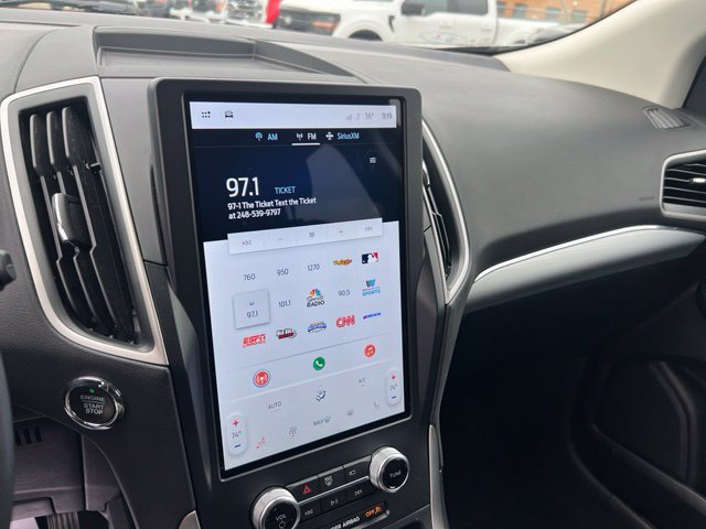 Certified 2022 Ford Edge SEL w/ Convenience Package AWD/4WD image 12
