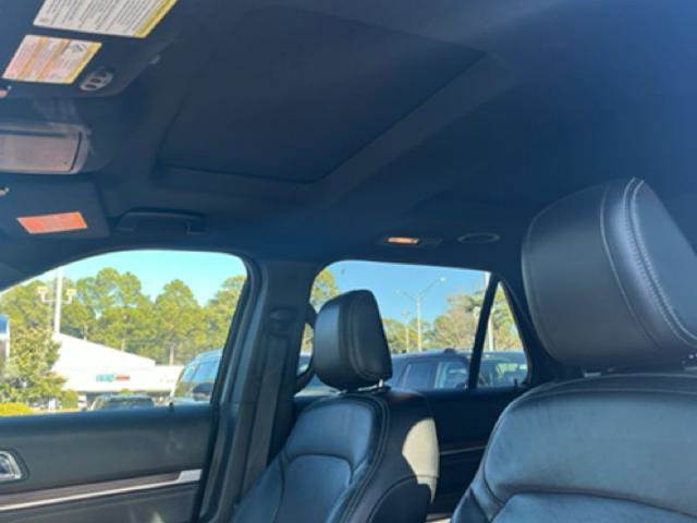 Certified 2018 Ford Explorer Limited image 10