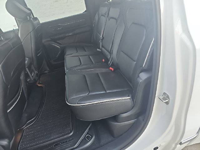 Used 2025 RAM 1500 Limited w/ Off Road Group AWD/4WD image 14