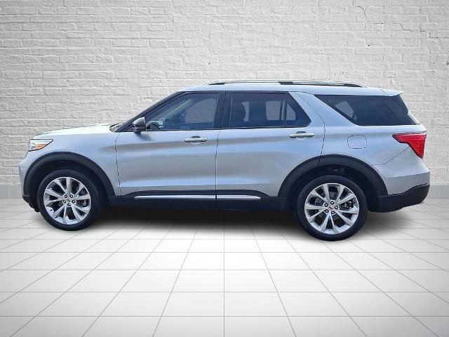 Certified 2022 Ford Explorer Platinum w/ Equipment Group 601A image 2