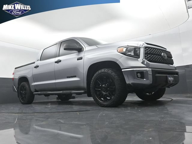 Used 2021 Toyota Tundra SR5 w/ SR5 Leather Package AWD/4WD image 17