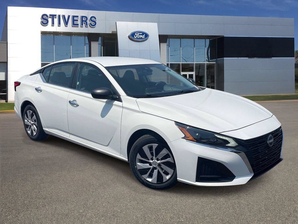 Used 2025 Nissan Altima 2.5 S FWD video 1