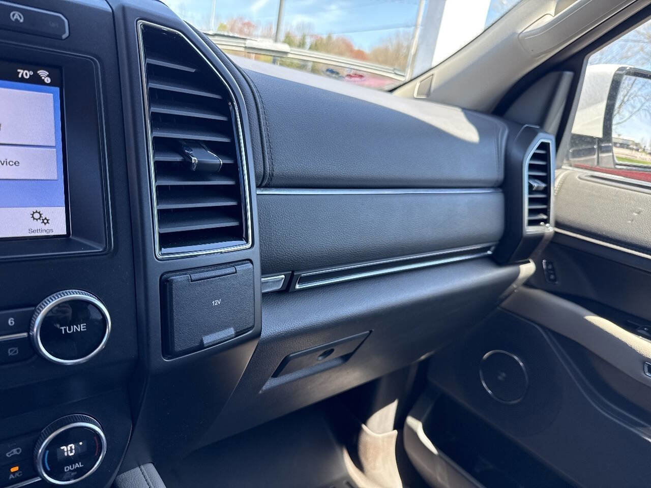 Certified 2019 Ford Expedition Max Limited AWD/4WD image 16