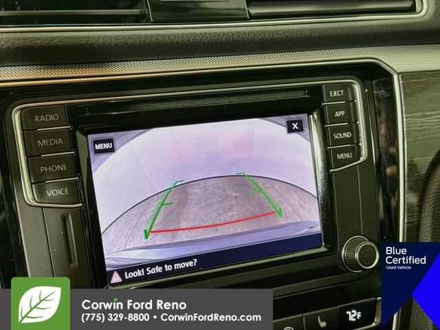 Used 2018 Volkswagen Passat 2.0T SE FWD image 16