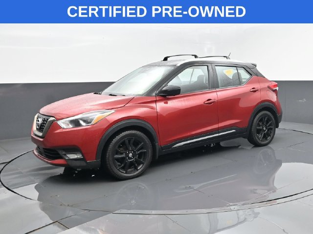 Used 2020 Nissan Kicks SR w/ SR Premium Package FWD image 1