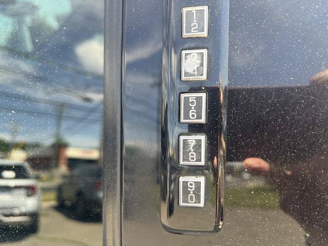 Certified 2021 Ford F350 Lariat AWD/4WD image 7