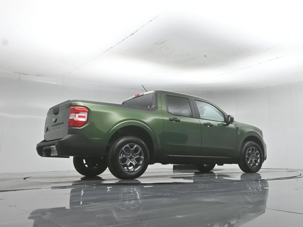 Certified 2025 Ford Maverick XLT FWD image 50