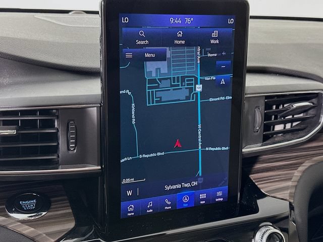 Certified 2023 Ford Explorer Limited w/ Limited Technology Package AWD/4WD image 19
