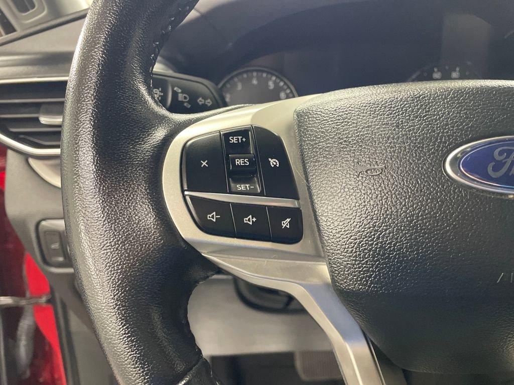 Certified 2023 Ford Explorer XLT w/ Equipment Group 202A image 20