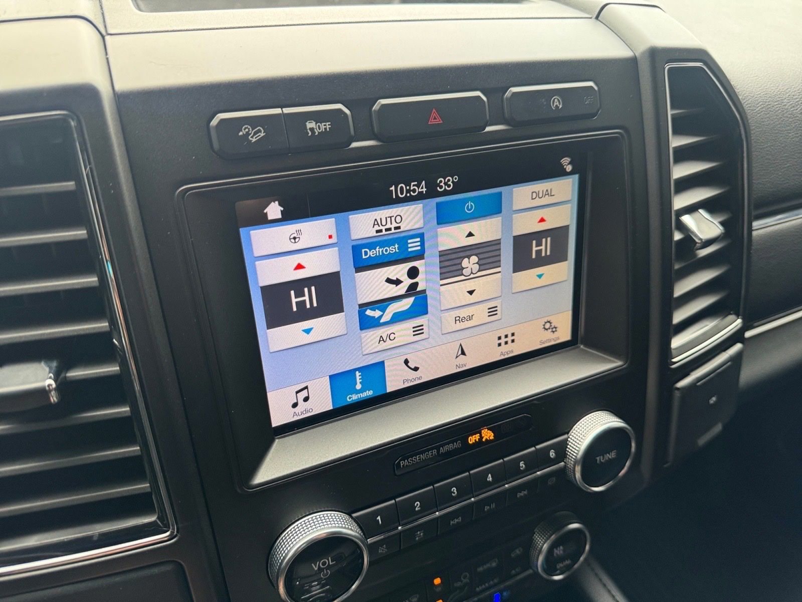 Certified 2019 Ford Expedition Limited image 28