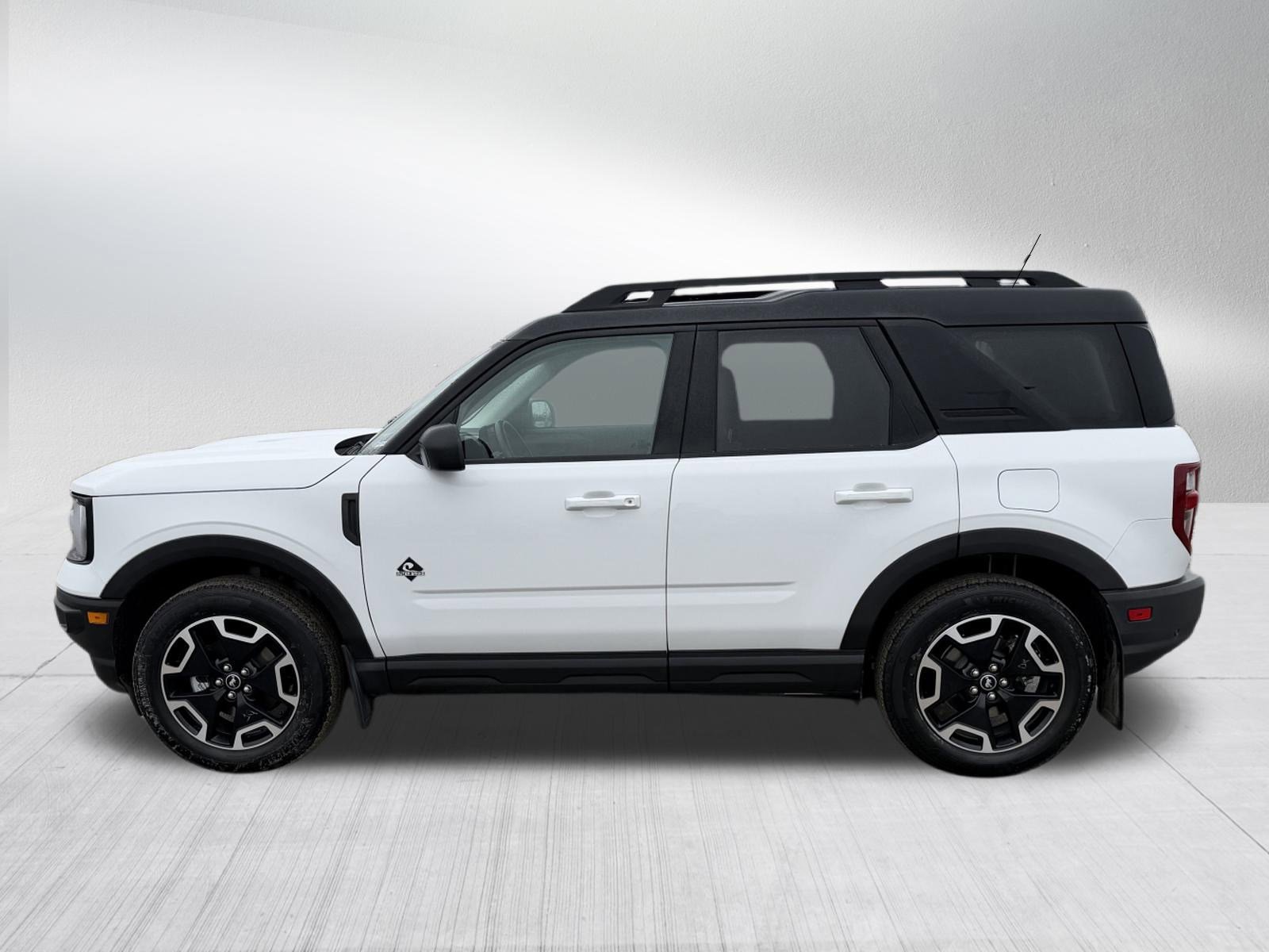 Certified 2024 Ford Bronco Sport Outer Banks w/ Tech Package image 4