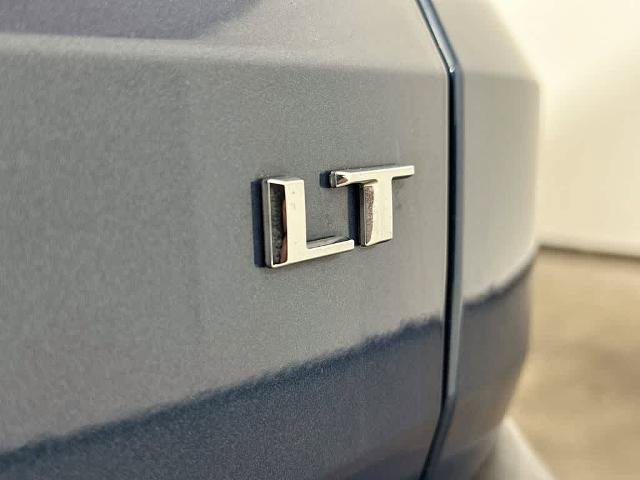 Used 2024 Chevrolet Traverse LT w/ LPO, Floor Liner Package FWD image 7