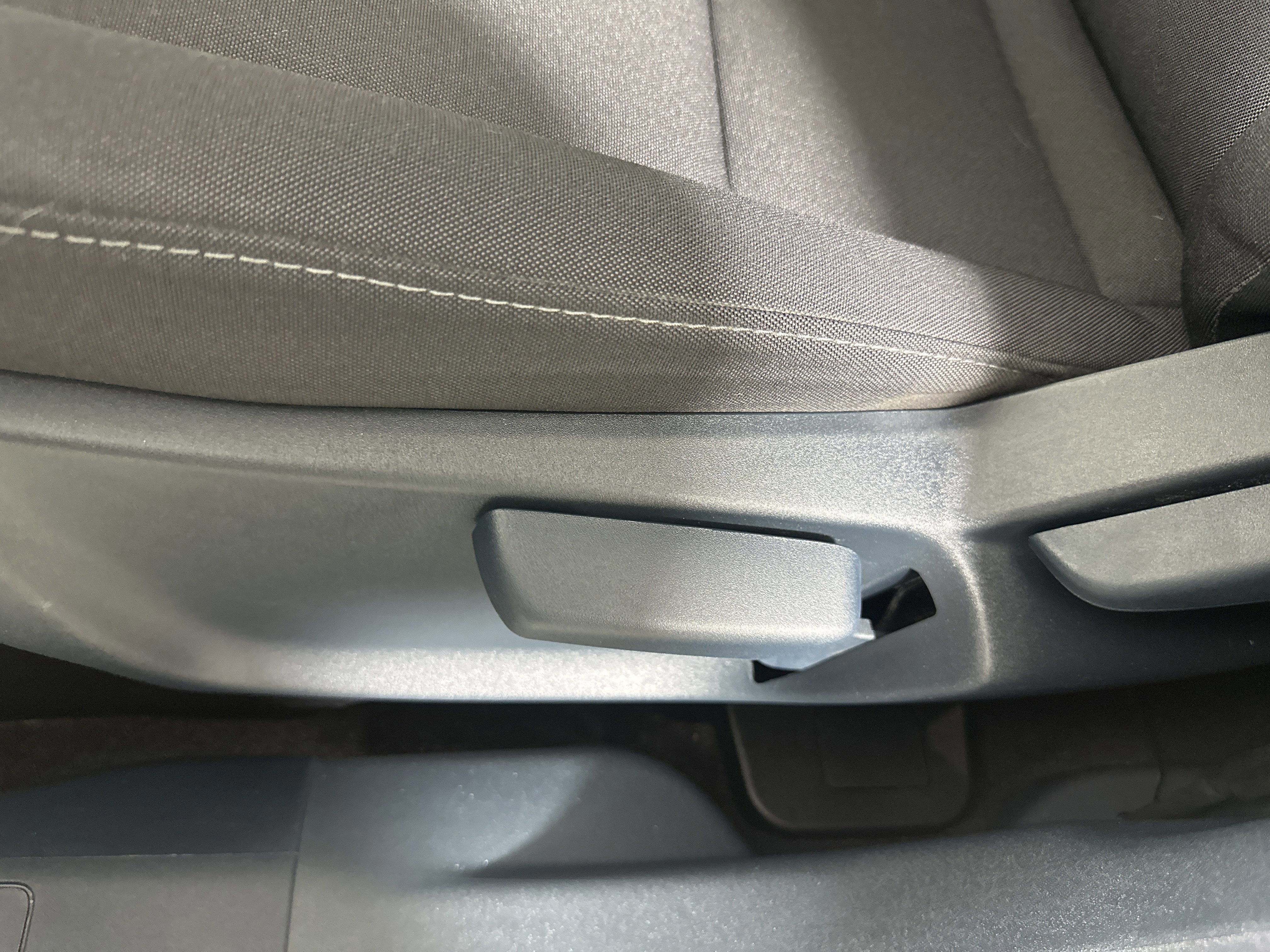 Certified 2024 Ford Maverick XL image 10