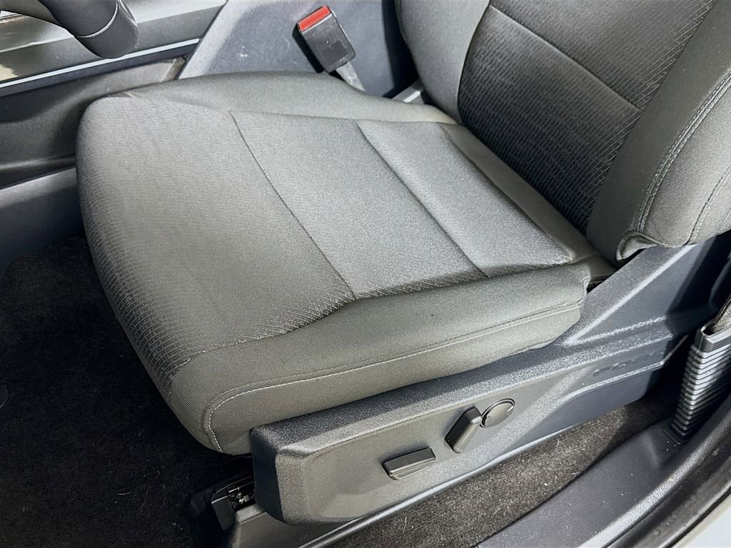 Certified 2022 Ford F150 XLT w/ Equipment Group 302A High image 6