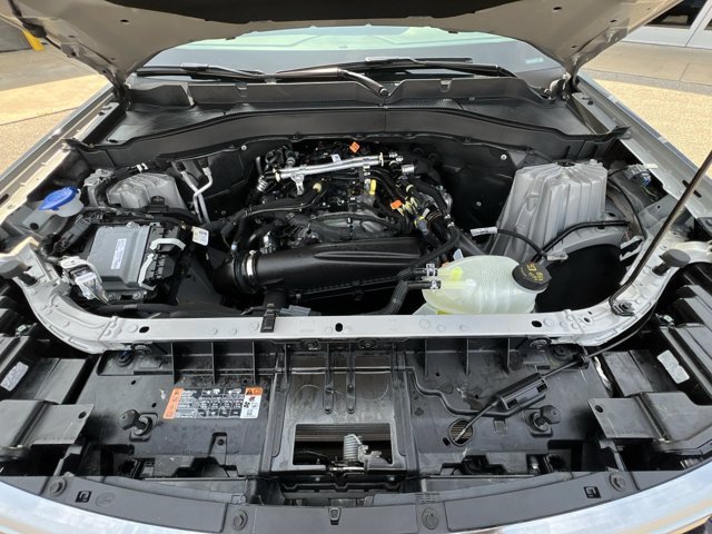 Certified 2026 Ford Explorer Active AWD/4WD image 11