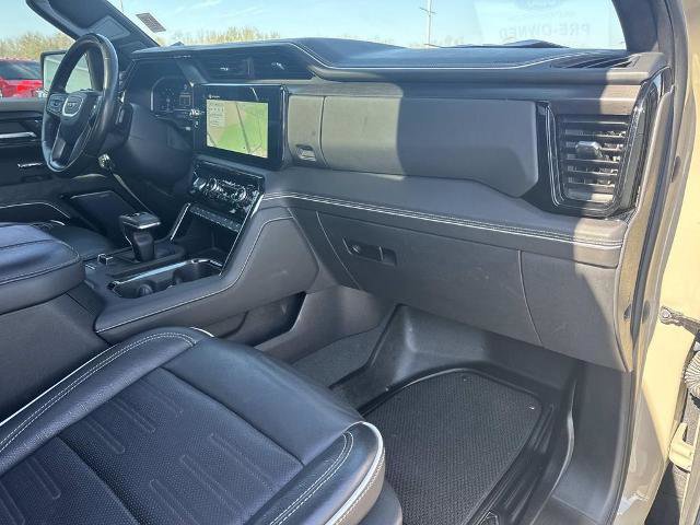 Used 2023 GMC Sierra 1500 AT4X image 12