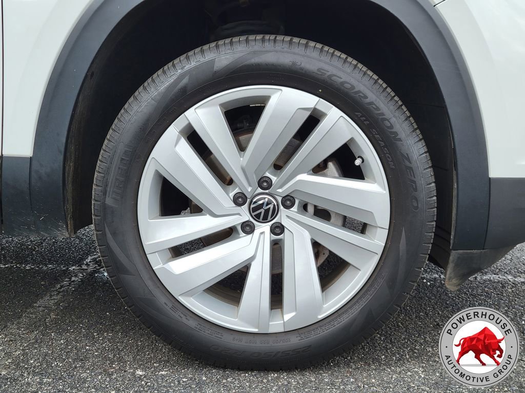 Used 2024 Volkswagen Atlas SE FWD image 12