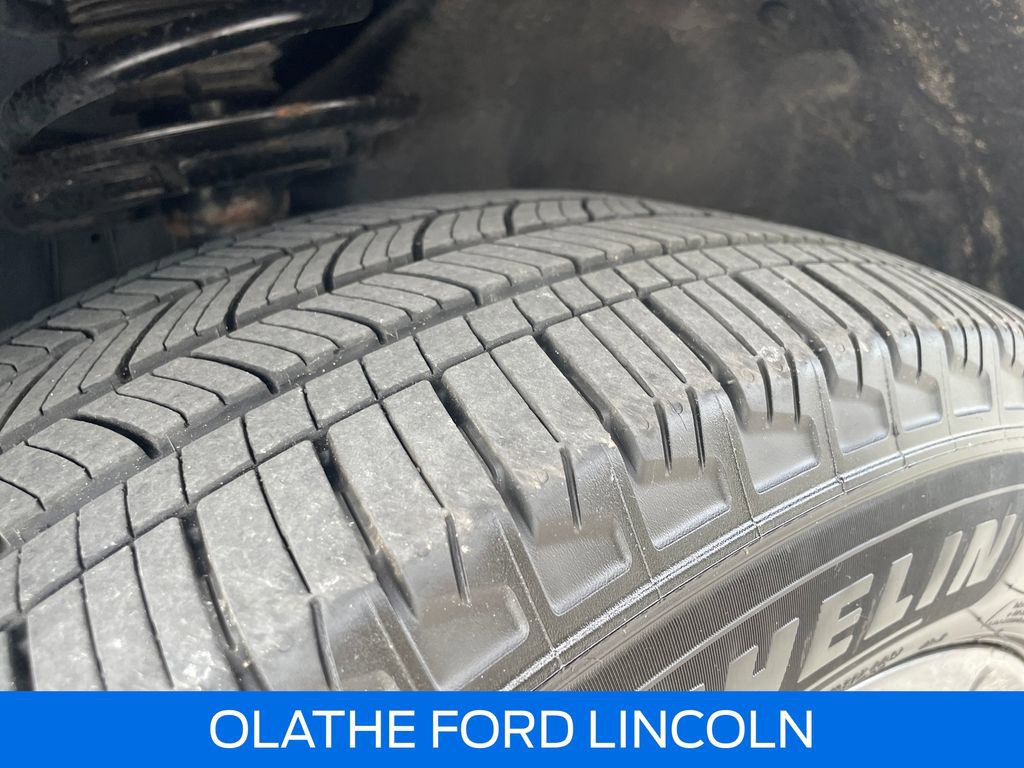 Certified 2023 Ford Explorer XLT w/ Equipment Group 202A AWD/4WD image 28