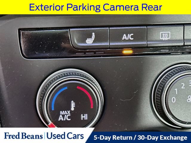 Used 2022 Volkswagen Taos SE w/ Panoramic Sunroof Package AWD/4WD image 24