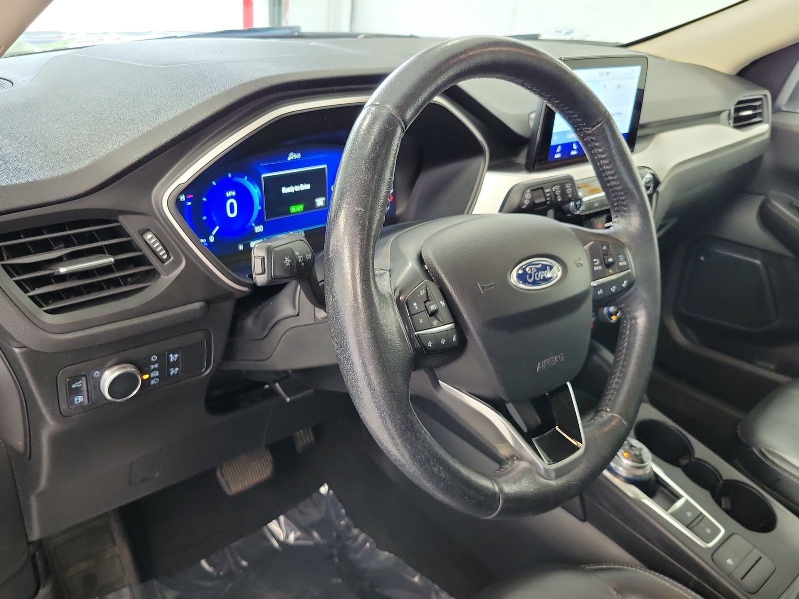Certified 2020 Ford Escape SE Sport AWD/4WD image 9