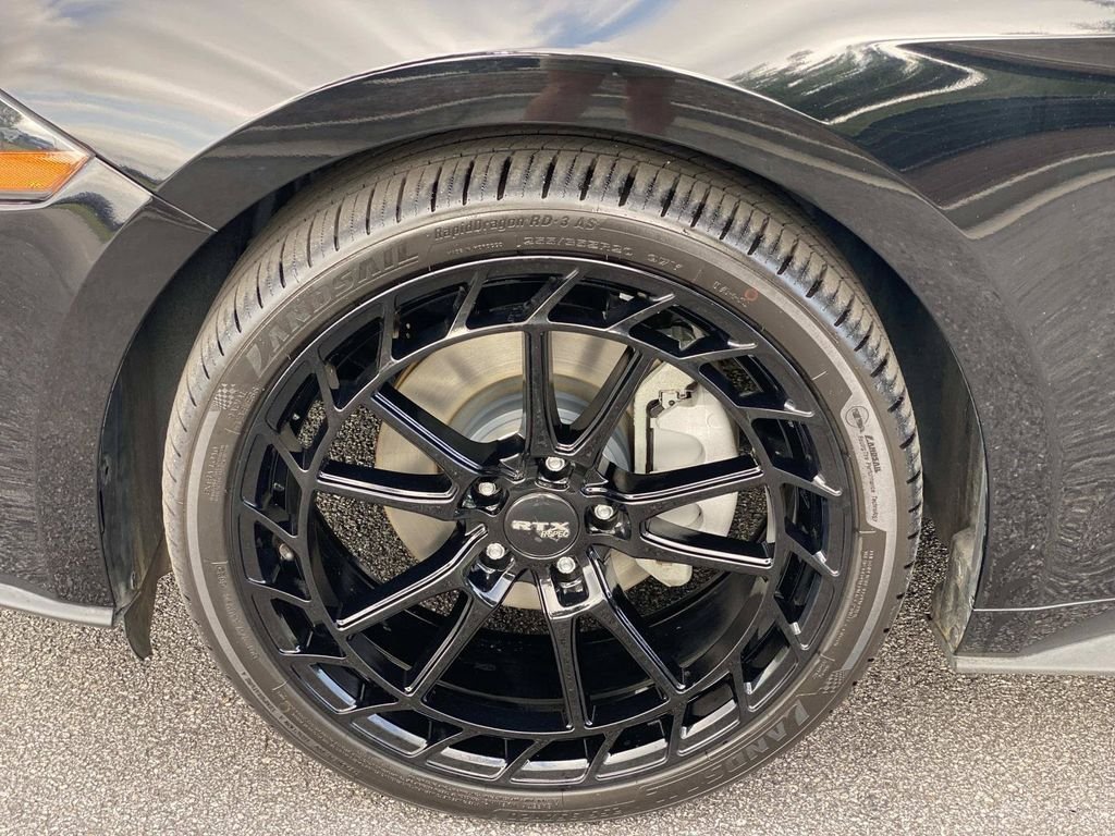 Certified 2022 Ford Mustang Premium RWD image 9